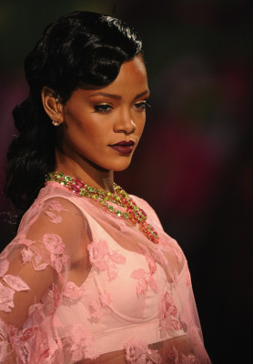 photo 10 in Rihanna gallery [id580242] 2012-11-12 00:00:00