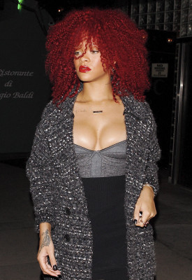 photo 25 in Rihanna gallery [id371994] 2011-03-16 00:00:00