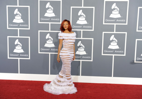 photo 13 in Rihanna gallery [id359146] 2011-02-15 00:00:00