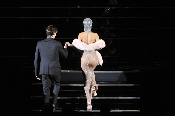 photo 27 in Rihanna gallery [id738235] 2014-06-11 00:00:00