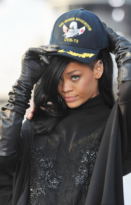 photo 29 in Rihanna gallery [id490957] 2012-04-03 00:00:00