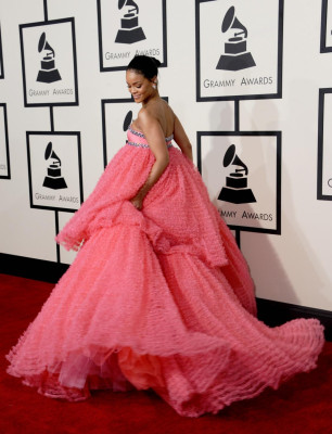 photo 12 in Rihanna gallery [id791372] 2015-02-13 00:00:00