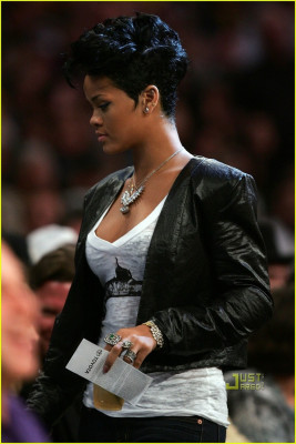 photo 22 in Rihanna gallery [id678751] 2013-11-19 00:00:00