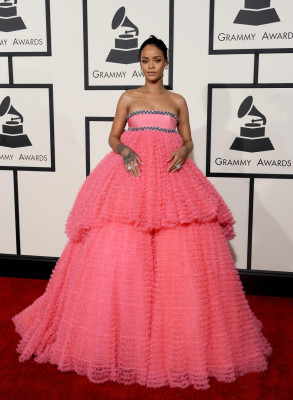 photo 13 in Rihanna gallery [id791371] 2015-02-13 00:00:00