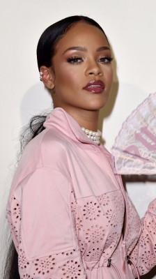 photo 14 in Rihanna gallery [id1287288] 2021-01-18 00:00:00