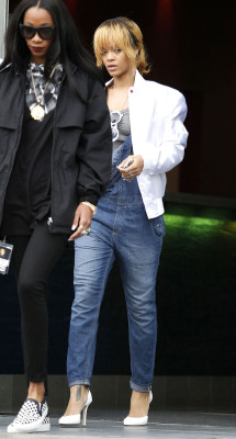 photo 27 in Rihanna gallery [id642881] 2013-06-19 00:00:00