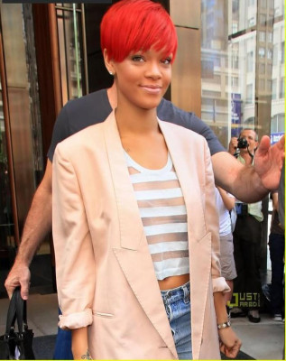 photo 18 in Rihanna gallery [id479300] 2012-03-13 00:00:00