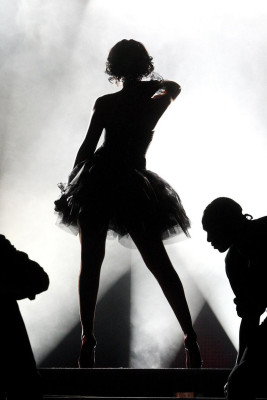 photo 24 in Rihanna gallery [id125063] 2009-01-05 00:00:00
