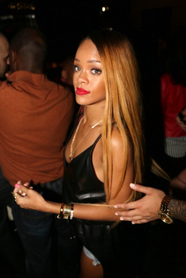 photo 16 in Rihanna gallery [id632514] 2013-05-12 00:00:00