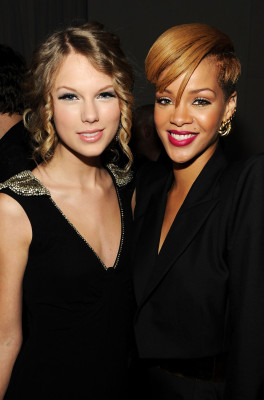 photo 11 in Rihanna gallery [id594203] 2013-01-04 00:00:00
