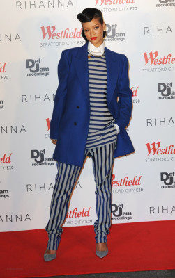 photo 26 in Rihanna gallery [id584851] 2012-11-23 00:00:00