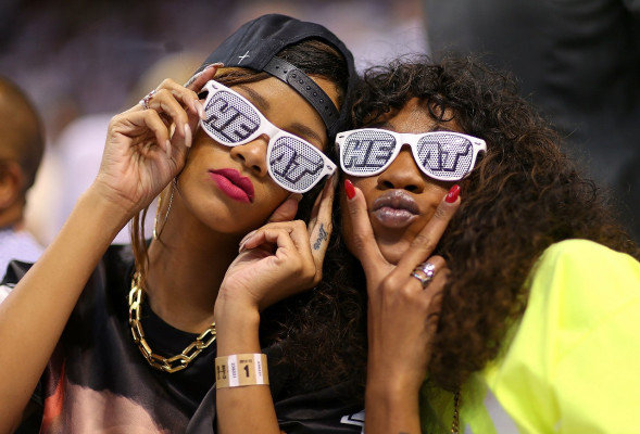 photo 23 in Rihanna gallery [id628628] 2013-04-25 00:00:00
