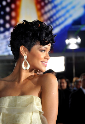 photo 11 in Rihanna gallery [id592449] 2012-12-24 00:00:00