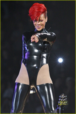 photo 29 in Rihanna gallery [id311405] 2010-11-09 00:00:00