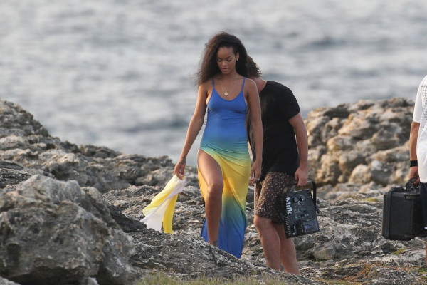 photo 3 in Rihanna gallery [id565785] 2012-10-01 00:00:00