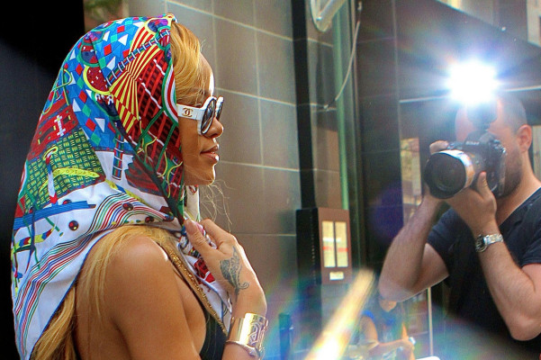 photo 18 in Rihanna gallery [id635657] 2013-05-21 00:00:00
