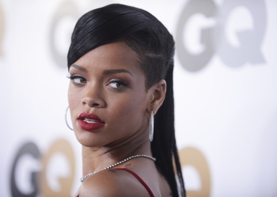 photo 8 in Rihanna gallery [id582840] 2012-11-19 00:00:00