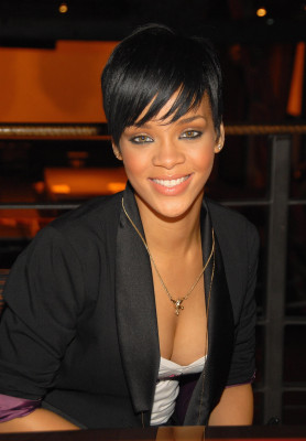 photo 15 in Rihanna gallery [id592444] 2012-12-24 00:00:00