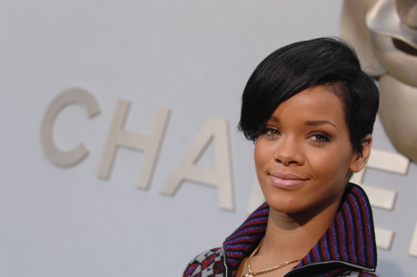photo 20 in Rihanna gallery [id439156] 2011-11-23 00:00:00