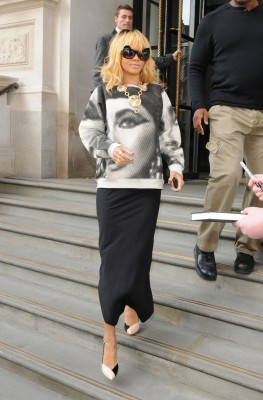 photo 9 in Rihanna gallery [id472774] 2012-03-01 00:00:00