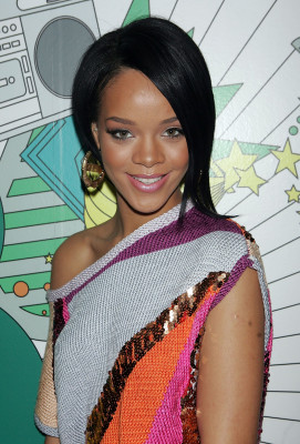 photo 19 in Rihanna gallery [id445706] 2011-12-14 00:00:00