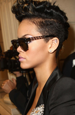 photo 29 in Rihanna gallery [id432734] 2011-11-07 00:00:00