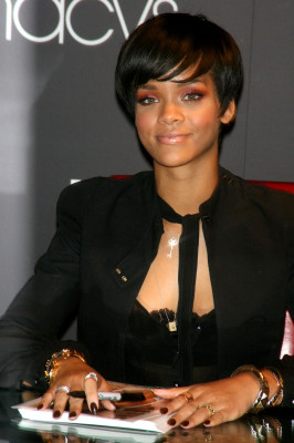 photo 6 in Rihanna gallery [id595644] 2013-01-18 00:00:00