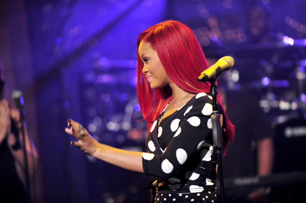 photo 13 in Rihanna gallery [id445720] 2011-12-14 00:00:00