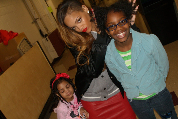 photo 23 in Rihanna gallery [id620651] 2013-03-30 00:00:00