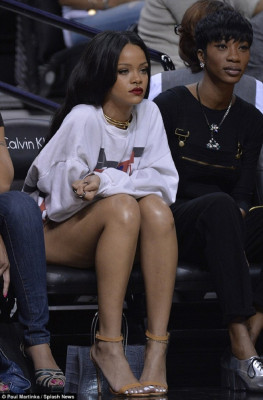photo 5 in Rihanna gallery [id758156] 2014-09-12 00:00:00
