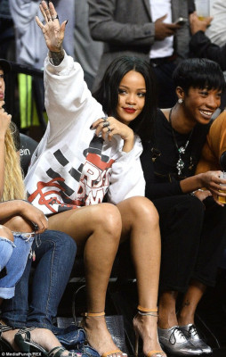 photo 4 in Rihanna gallery [id758166] 2014-09-12 00:00:00
