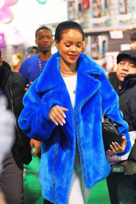 photo 7 in Rihanna gallery [id784132] 2015-01-06 00:00:00