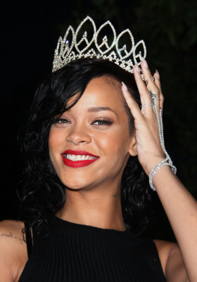 photo 28 in Rihanna gallery [id578585] 2012-11-10 00:00:00