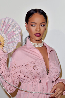 photo 16 in Rihanna gallery [id1287286] 2021-01-18 00:00:00