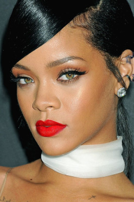 photo 18 in Rihanna gallery [id904457] 2016-08-08 00:00:00