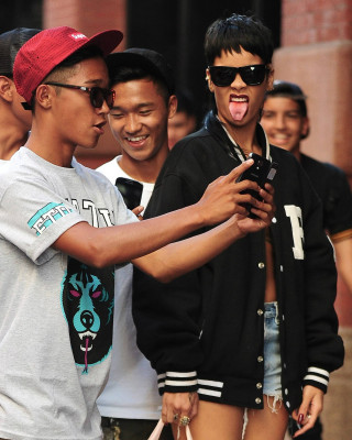 photo 4 in Rihanna gallery [id663889] 2013-09-19 00:00:00