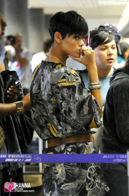 photo 8 in Rihanna gallery [id162744] 2009-06-03 00:00:00