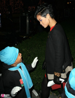 photo 6 in Rihanna gallery [id162748] 2009-06-03 00:00:00