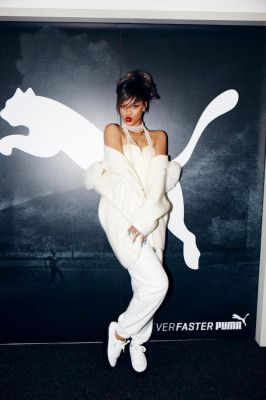 photo 21 in Rihanna gallery [id891053] 2016-06-06 00:00:00