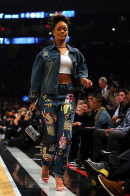 photo 21 in Rihanna gallery [id796369] 2015-03-10 00:00:00