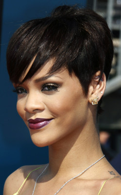 photo 5 in Rihanna gallery [id117467] 2008-11-19 00:00:00