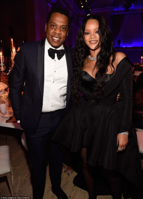photo 12 in Rihanna gallery [id996083] 2017-09-17 00:00:00