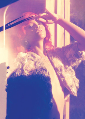 photo 20 in Rihanna gallery [id306630] 2010-10-24 00:00:00