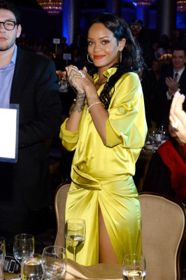 photo 24 in Rihanna gallery [id696907] 2014-02-07 00:00:00