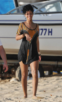 Rihanna pic #153517