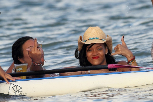 photo 23 in Rihanna gallery [id580269] 2012-11-12 00:00:00