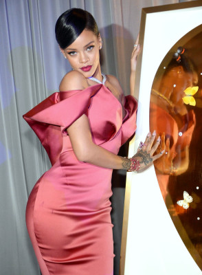 photo 28 in Rihanna gallery [id784141] 2015-01-06 00:00:00