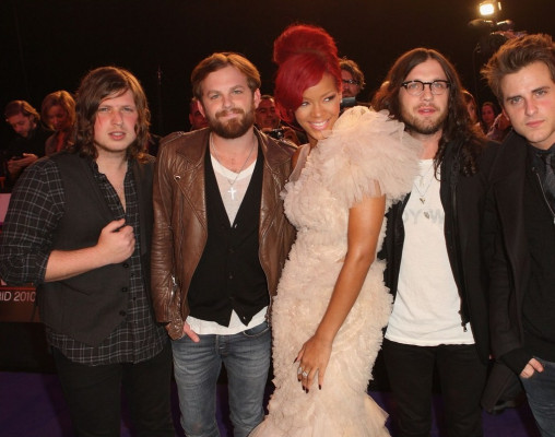 photo 8 in Rihanna gallery [id312702] 2010-11-12 00:00:00