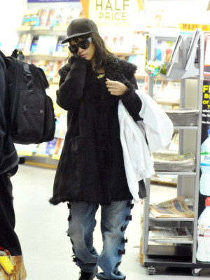 photo 19 in Rihanna gallery [id720629] 2014-04-16 00:00:00