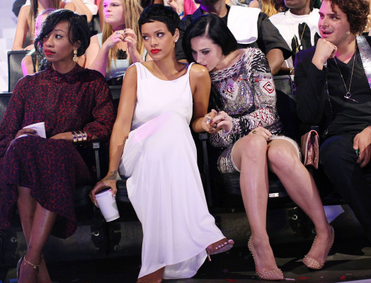 photo 25 in Rihanna gallery [id577670] 2012-11-07 00:00:00